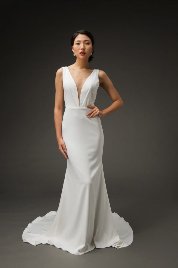 classic simple V wedding dress, crepe white gowns