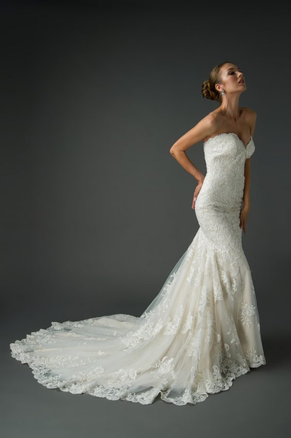 Daniela Lace Mermaid Wedding Dress - Grace + Ivory