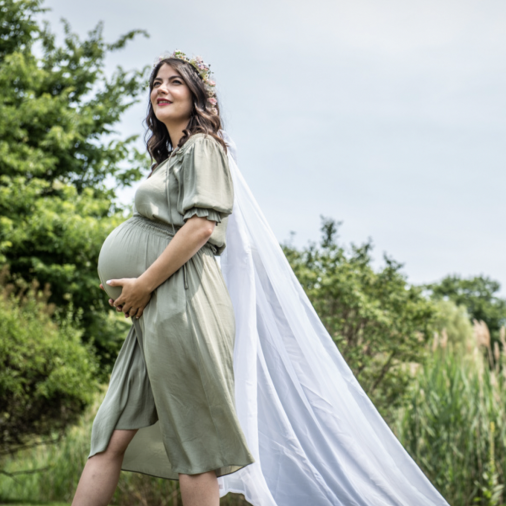 Chicago maternity shoots - Rose Boutique Photography