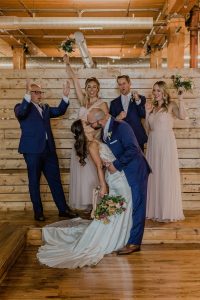 Chicago Wedding Inspiration, the Lacuna Lofts, Couple kiss