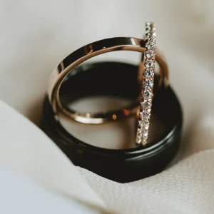 Hitched wedding bands you can try at home