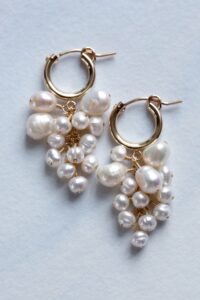 bridal jewelry small pearls gold hoops