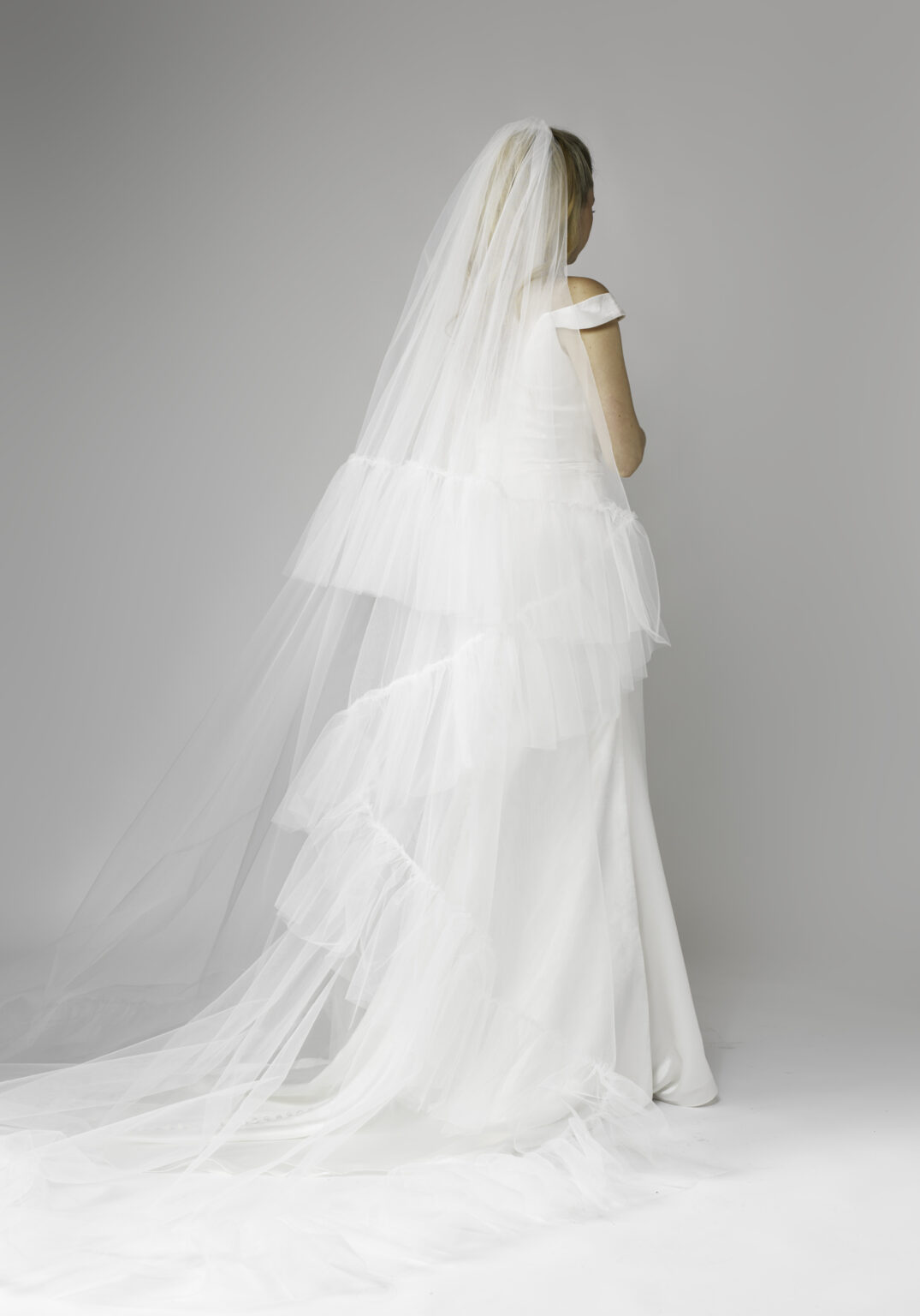 RUNE VEIL