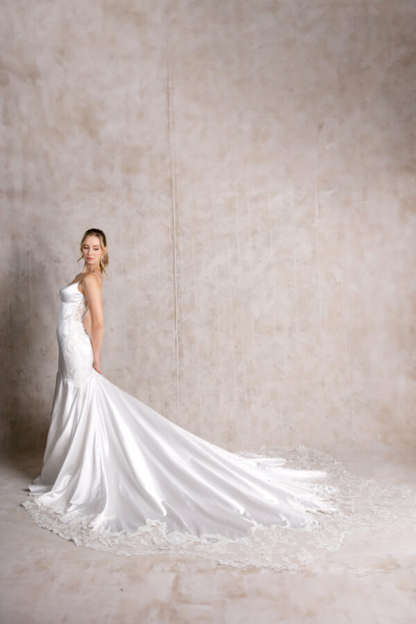 Vivienne - Image 3
