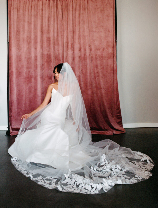 Tessa Lace Floral Long Train Veil - Image 3