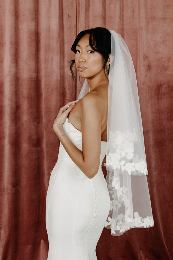 Tessa Floral Lace Blusher Veil - Image 5