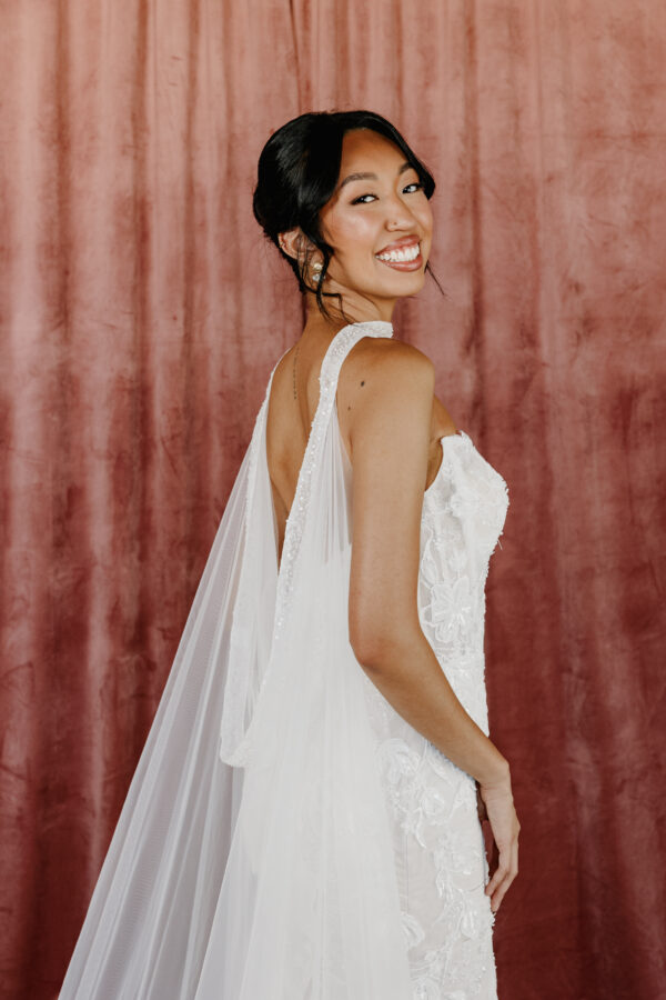 Tulle Bridal Beaded Neck Cape - Image 4