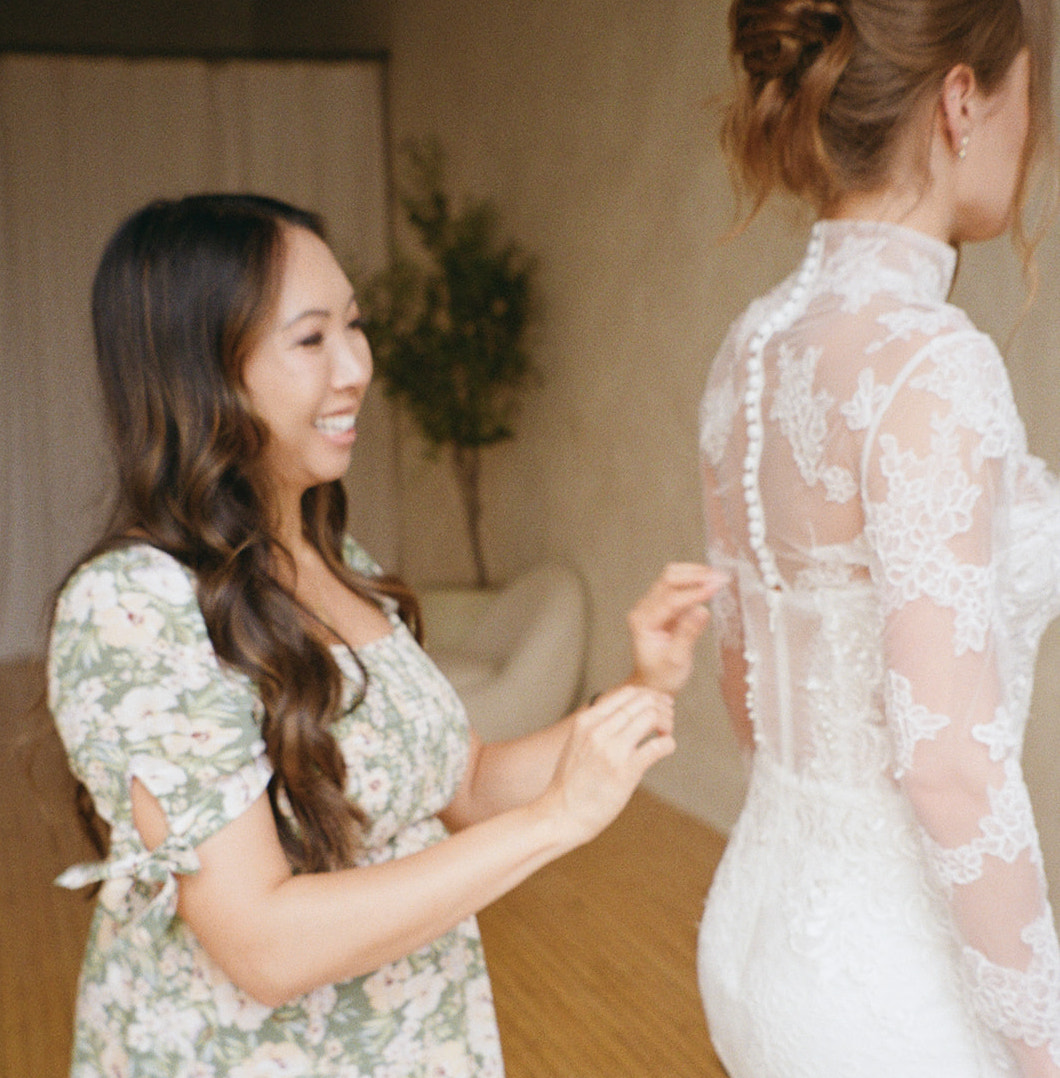 Wedding Dress Alterations: Timeline, Fittings & What to Expect | Grace +  Ivory Wedding Dresses