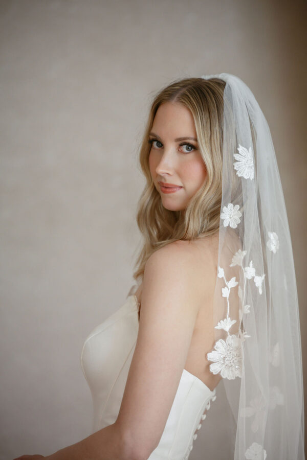 Simone Scattered Lace Veil - Image 5