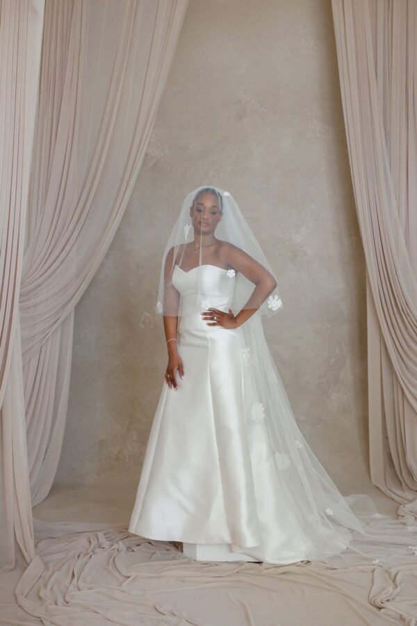 Simone Scattered Lace Blusher Veil - Image 2
