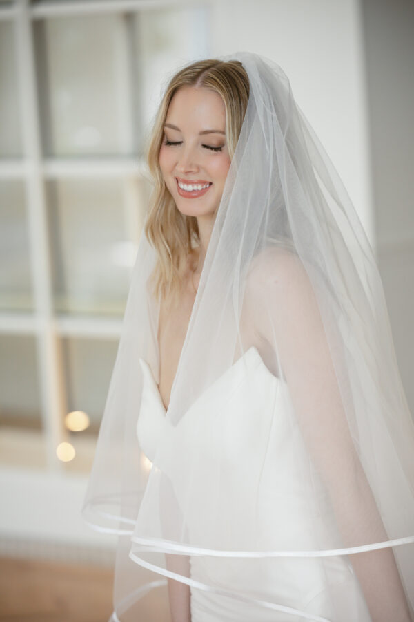 satin edge blusher veil